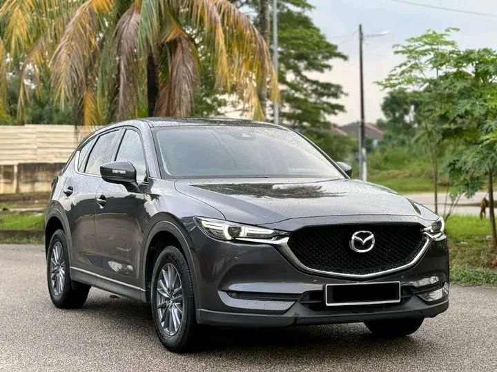 MAZDA CX-5 SEDAN