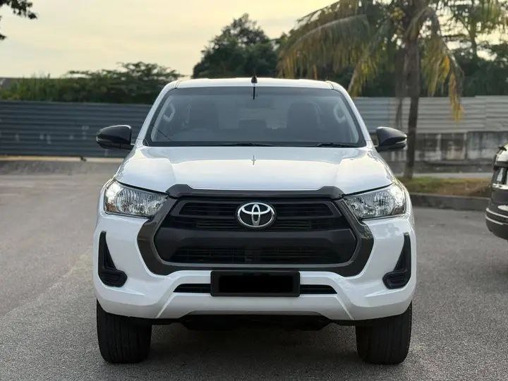 TOYOTA HILUX  PICKUP 