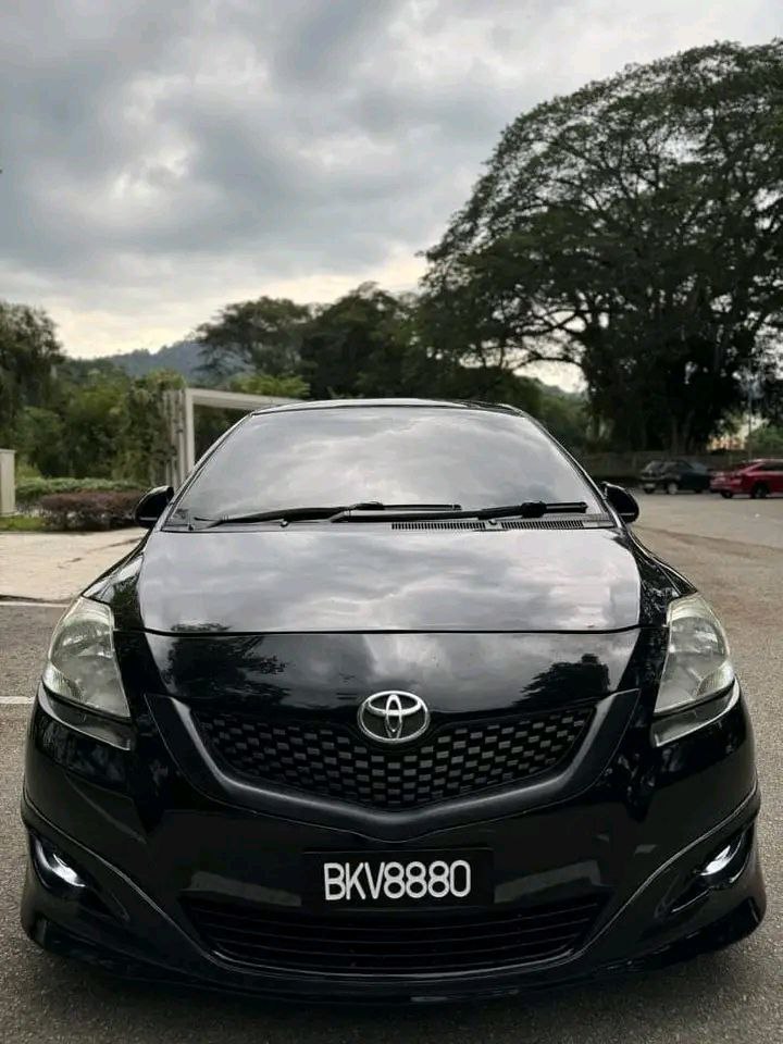 TOYOTA VIOS  SEDAN